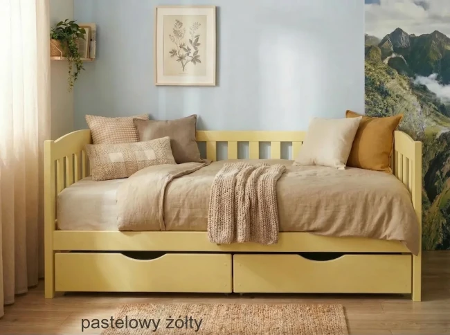 Zdejmowana barierka ochronna w łóżku dziecięcym Beti Premium sosnowym