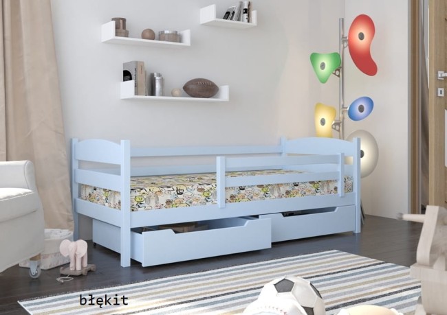 łóżko dla jednej osoby Julia Premium z drewna sosnowego od producenta Valor Meble z szufladami i barierka mobilną kolor błękit.jpg