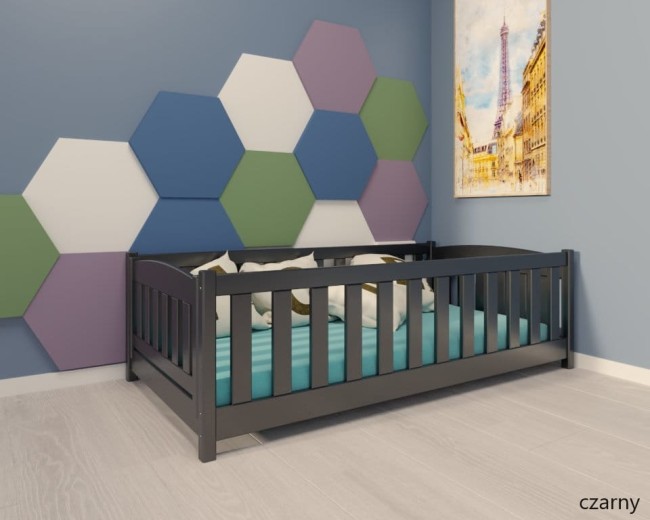 łóżeczko dla najmłodszych Beti ProSafe niskie drewniane bezpieczne, łóżeczko idealne dla dwulatka kolor czarny.jpg