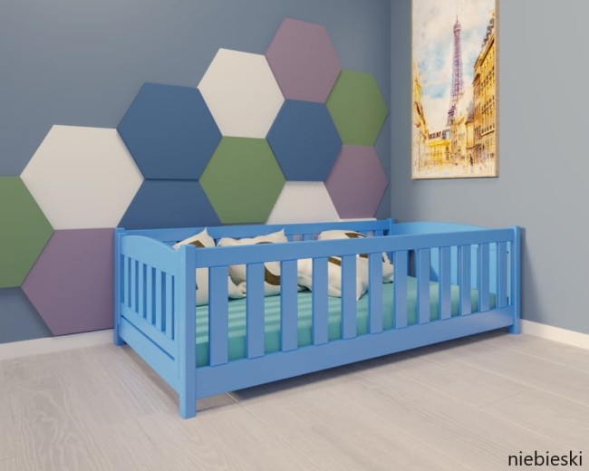 niebieskie łóżeczko dla chłopczyka  Beti ProSafe niskie drewniane bezpieczne, łóżeczko idealne dla dwulatka .jpg