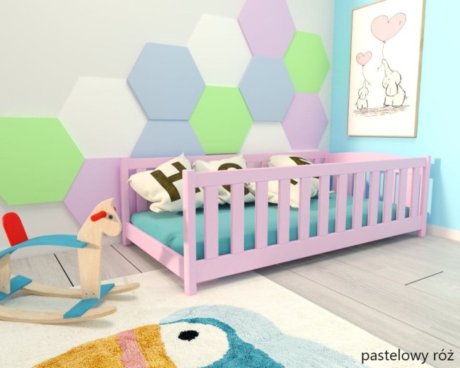 łóżeczko dla najmłodszych Beti ProSafe niskie drewniane bezpieczne, łóżeczko idealne dla dwulatka kolor pastelowy róż zdjęta barierka.jpg