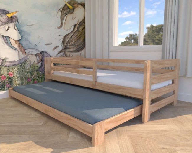 łóżko dla maluszka Jasio Low, niskie drewniane łóżeczko idealne dla rodzeństwa, łóżko podwójne dla małych chłopców i dziewczynek od Valor Meble.jpg