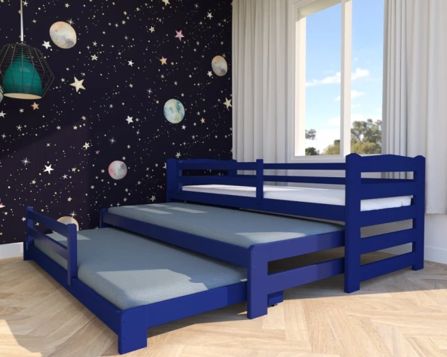 Solidna konstrukcja łóżka potrójnego Stella Premium – naturalne drewno w kolorze granatowym