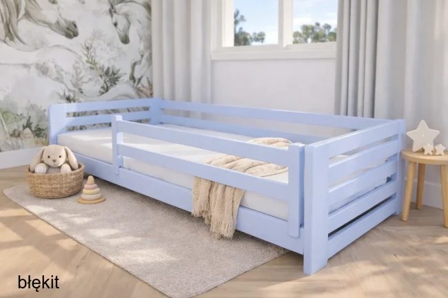 Niskie łóżko dziecięce Lili Low PREMIUM z barierką zabezpieczającą – łóżko montessori do małego pokoju dziecka – praktyczny design.
