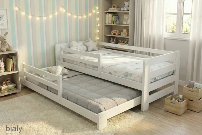 Bezpieczne łóżko dla rodzeństwa Jasio Low – idealne do małego pokoju.